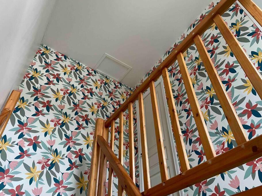 Superbe Duplex Coeur De Ville 3 Etoiles Jonzac Bagian luar foto