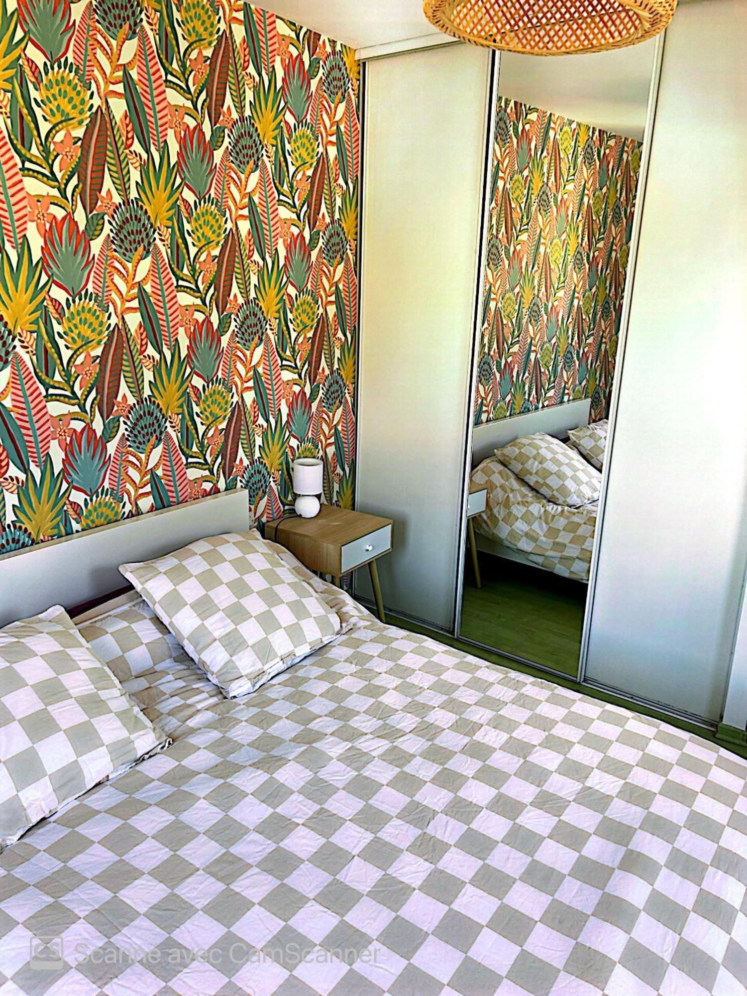 Superbe Duplex Coeur De Ville 3 Etoiles Jonzac Bagian luar foto